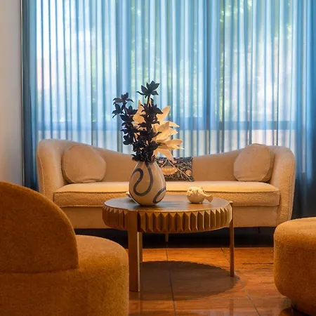 Hotel Eden